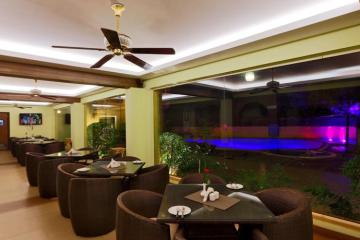 Отель Meraden La Oasis Индия, Анджуна, фото 21