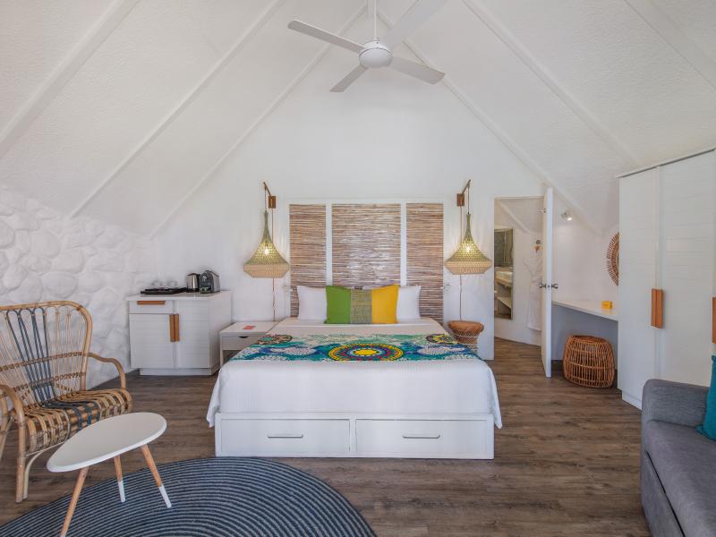 La Pirogue Resort & Spa