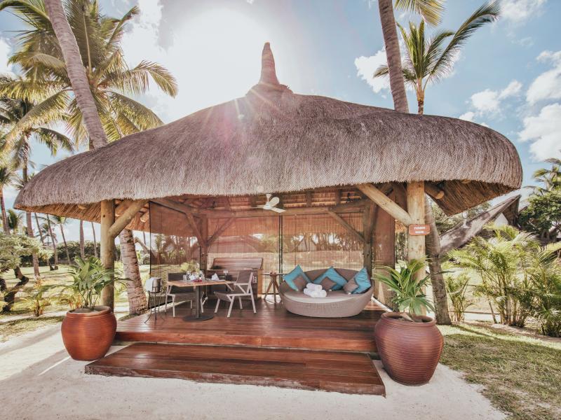La Pirogue Resort & Spa