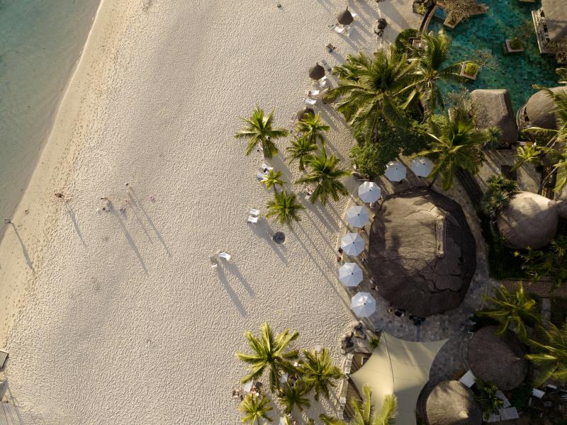 La Pirogue Resort & Spa