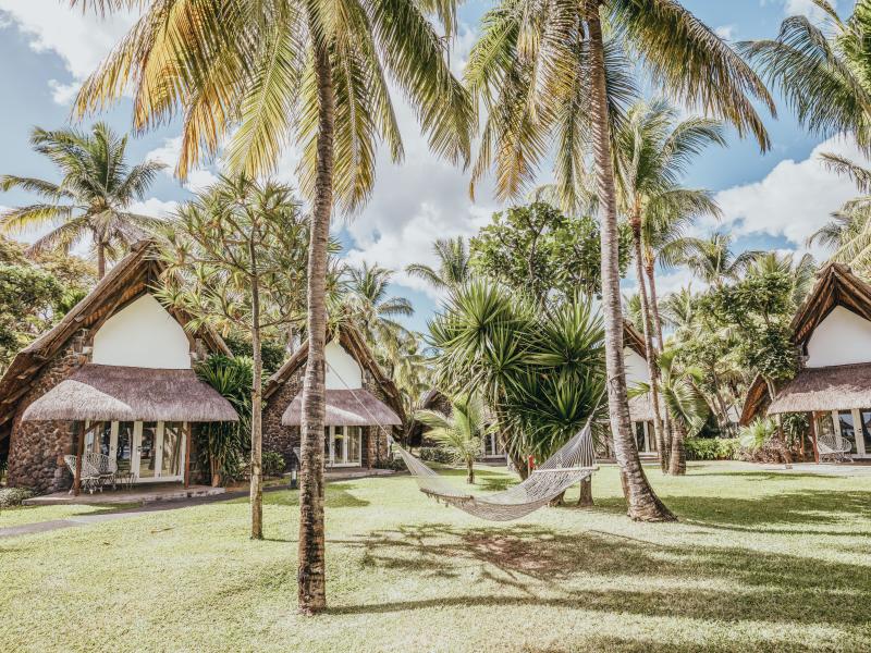 La Pirogue Resort & Spa