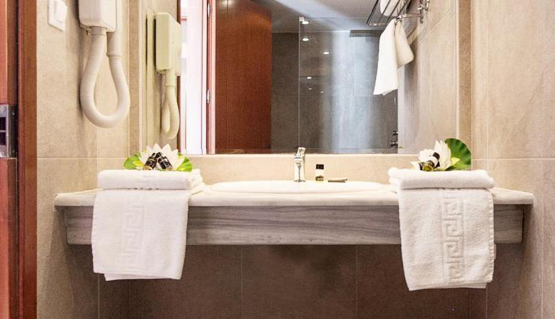 La Piscine Art Hotel 