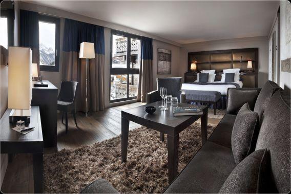 Les Suites De La Potiniere