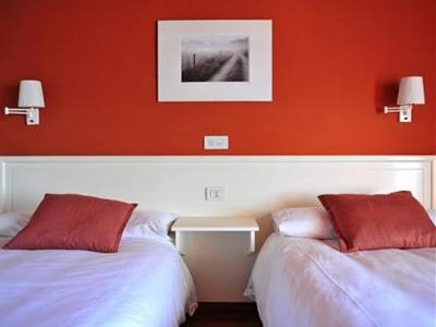 La Quinta Park Suites