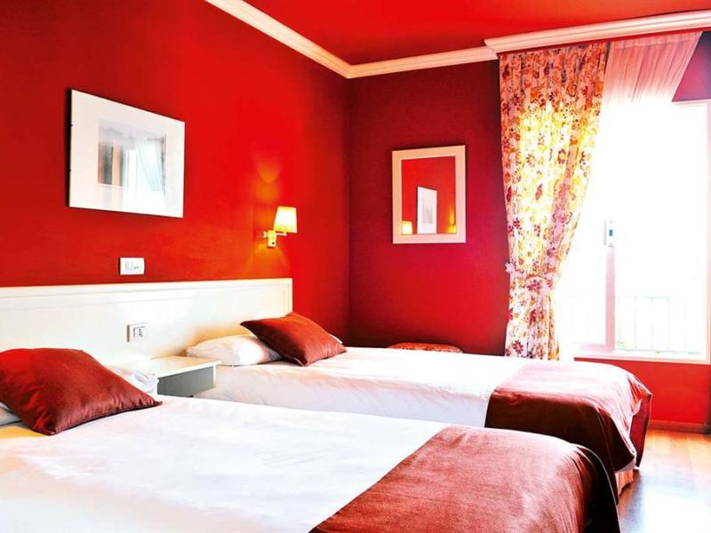 La Quinta Park Suites
