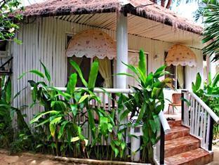 La Reserve Beach Hotel