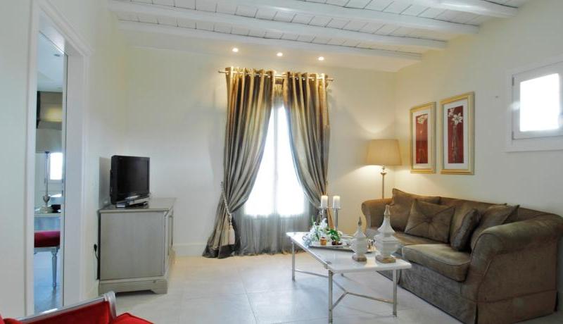 La Residence Mykonos Hotel Suites  