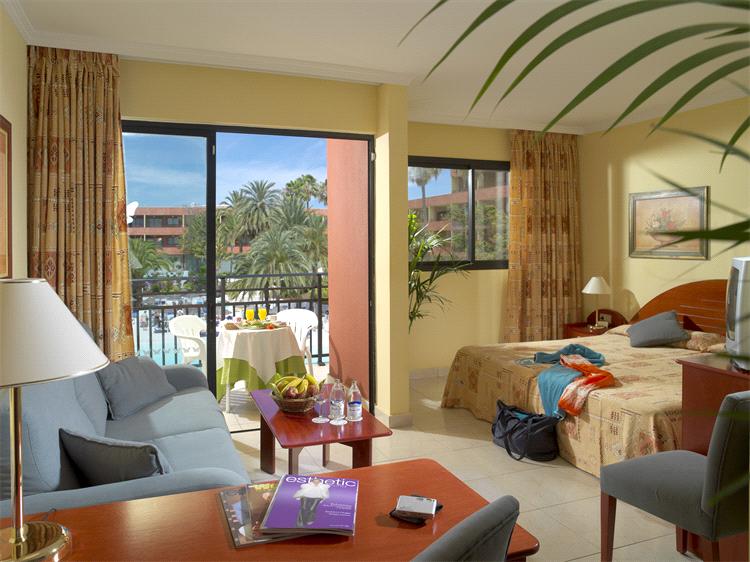 Alexandre Hotel La Siesta