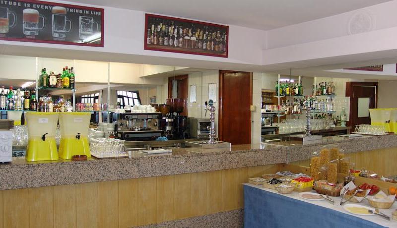 La Solana Apartments