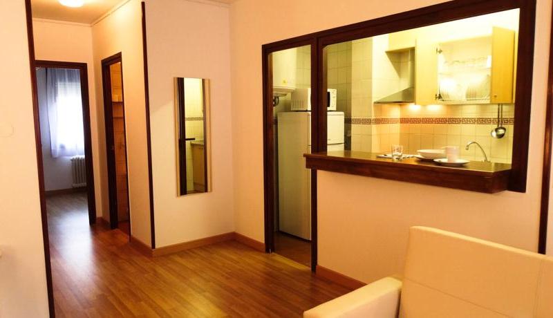 La Solana Apartments