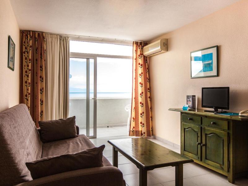 Blue Sea Lagos de Cesar