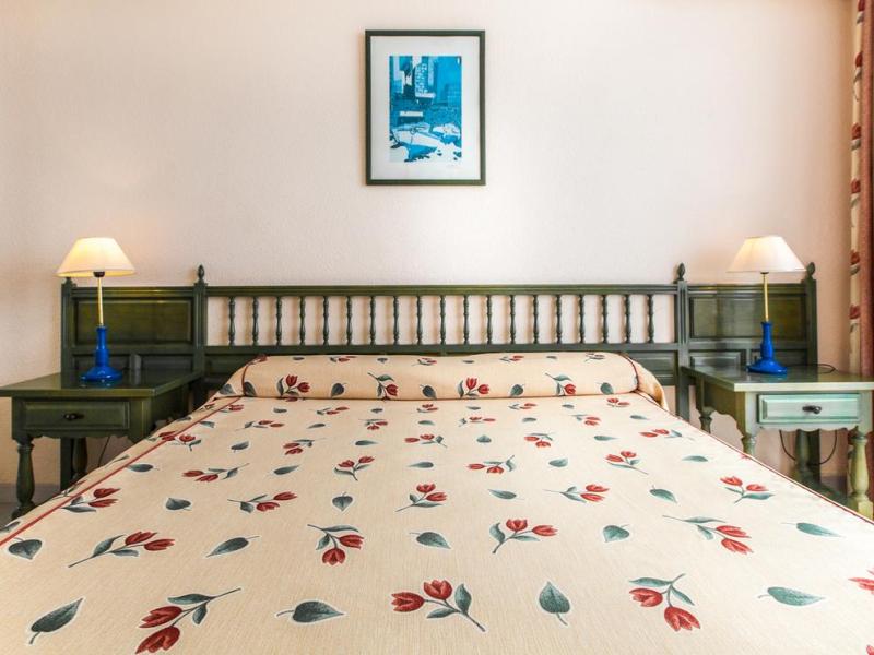 Blue Sea Lagos de Cesar