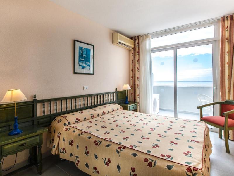 Blue Sea Lagos de Cesar