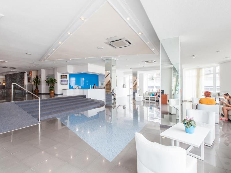 Blue Sea Lagos de Cesar