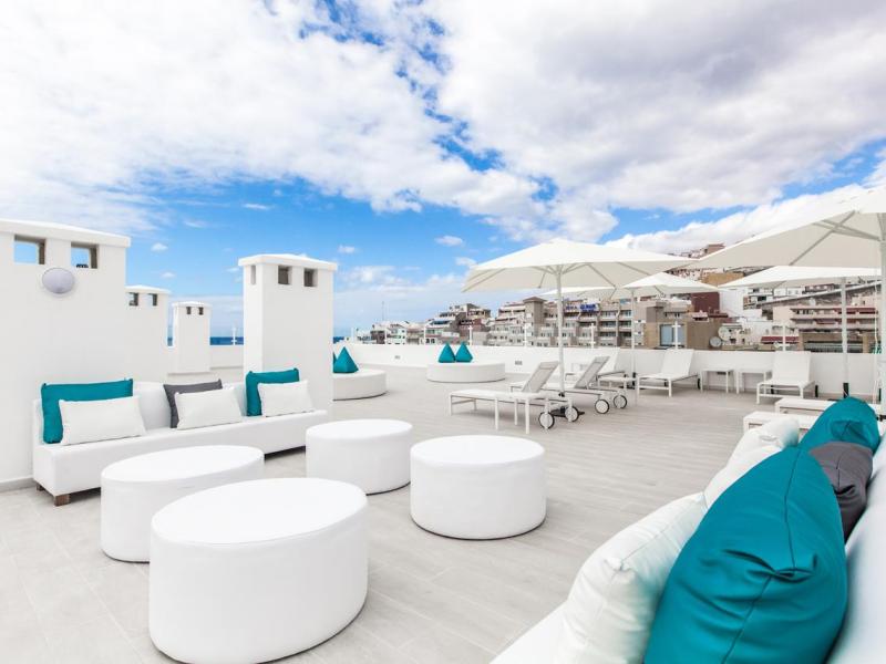 Blue Sea Lagos de Cesar