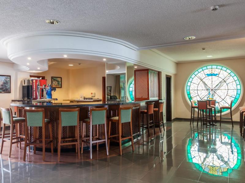 Blue Sea Lagos de Cesar