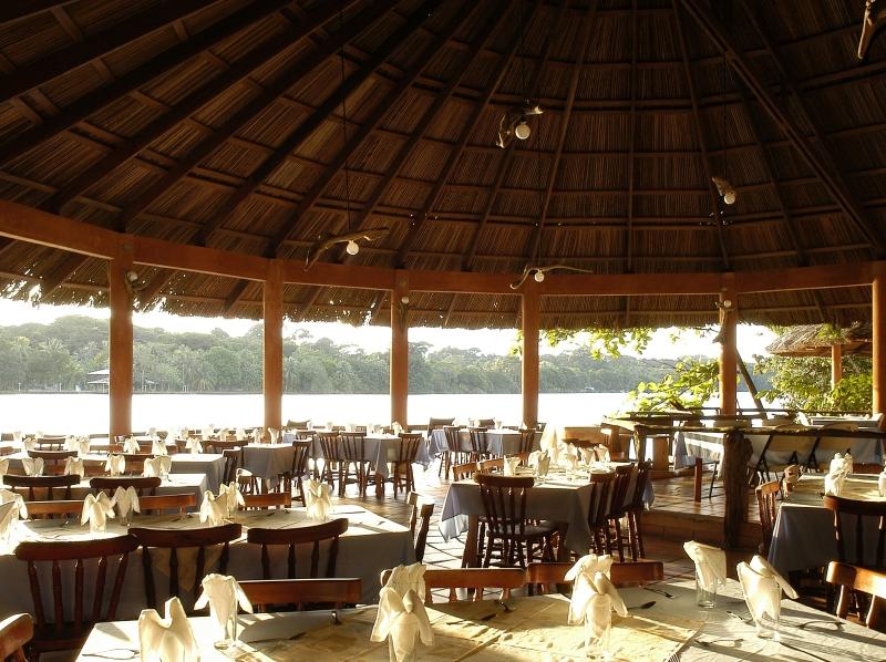 Laguna Lodge
