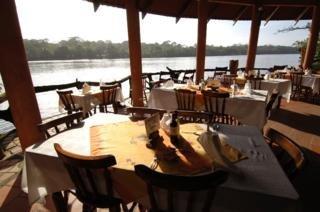 Laguna Lodge