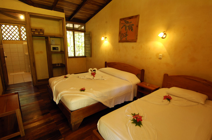 Laguna Lodge