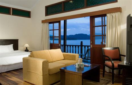 Lake Kenyir Resort & Spa