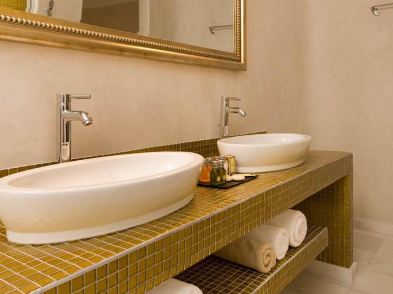 Gold Suites