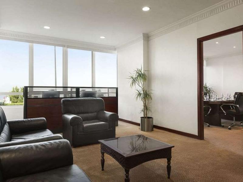 Ramada Beach Hotel Ajman