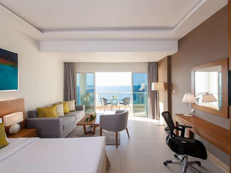 Ramada Beach Hotel Ajman