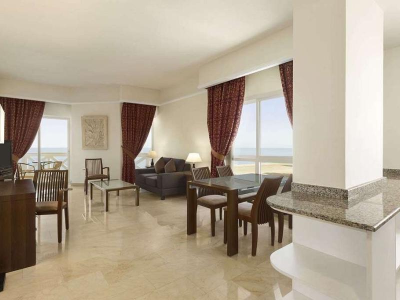 Ramada Beach Hotel Ajman