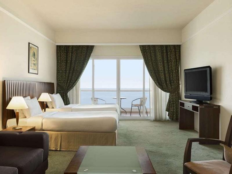 Ramada Beach Hotel Ajman