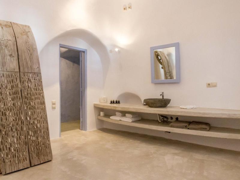 Andronis Luxury Suites