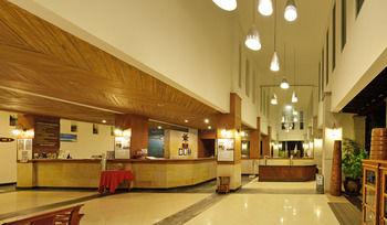 Lanta Sand Resort & Spa