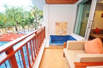 Lanta Sand Resort & Spa