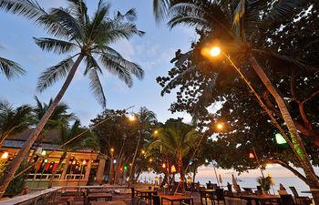 Lanta Sand Resort & Spa