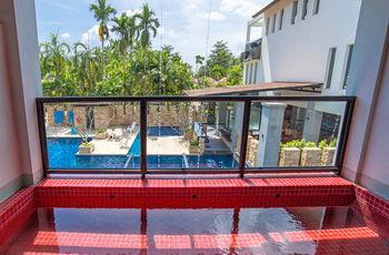 Lanta Sand Resort & Spa