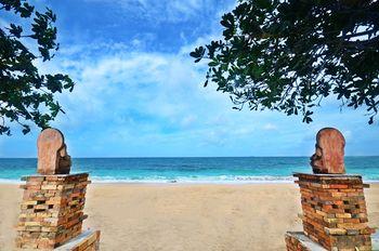 Lanta Sand Resort & Spa