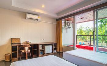 Lanta Sand Resort & Spa
