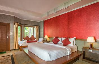 Lanta Sand Resort & Spa