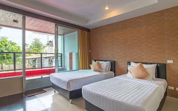 Lanta Sand Resort & Spa