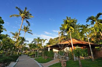 Lanta Sand Resort & Spa