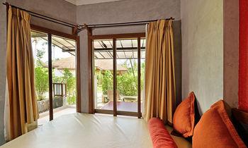 Lanta Sand Resort & Spa