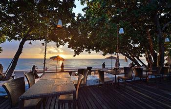 Lanta Sand Resort & Spa