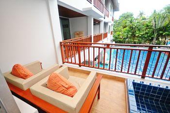Lanta Sand Resort & Spa