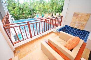Lanta Sand Resort & Spa