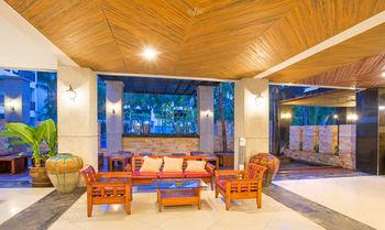Lanta Sand Resort & Spa