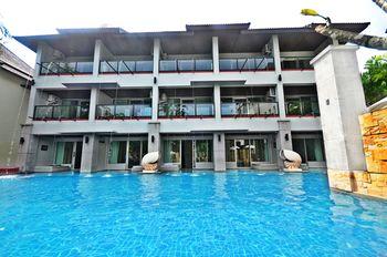 Lanta Sand Resort & Spa