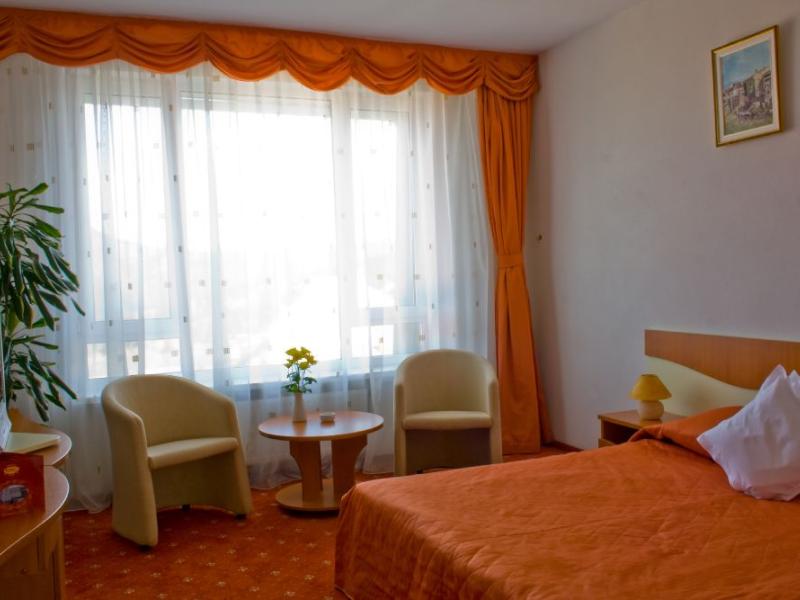 Andy Hotel