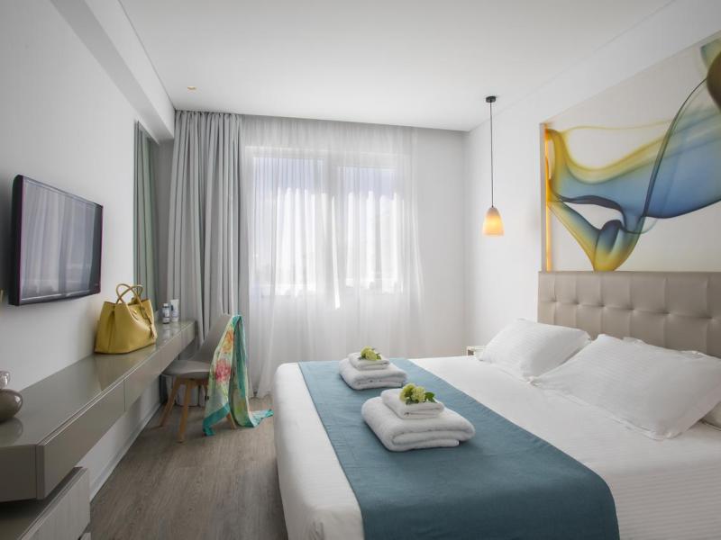 Anemi Hotel & Suites