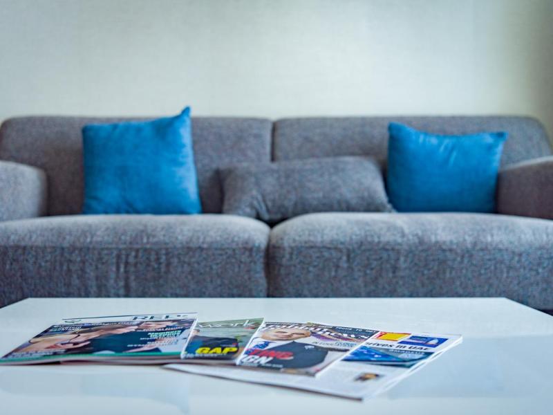 Time Oak Hotel & Suites