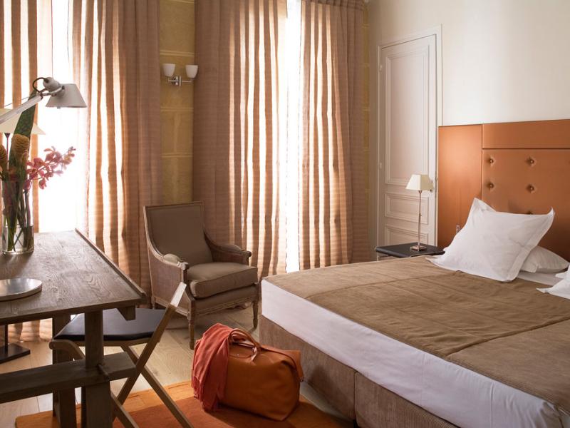 Le 123 Elysees