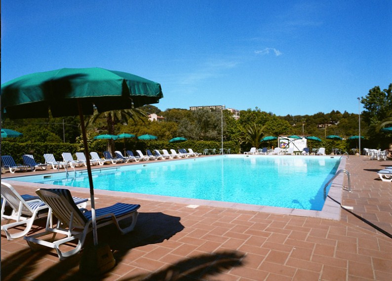 Le Acacie Hotel & Residence